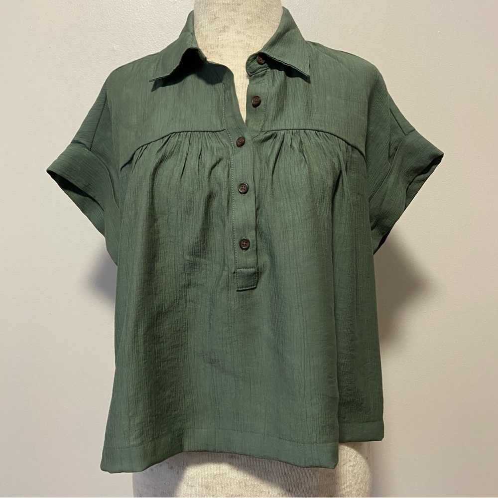 Olive Green Cropped Collared Button Front Blouse Top